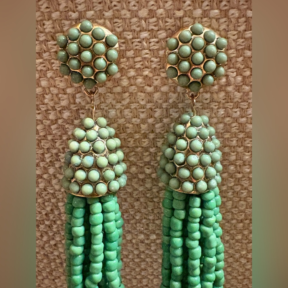 Vintage Green Beaded Tassel Drop Earrings - Picture 3 of 5